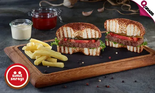 Simit Burgers, Pasta, & More at Simit Sarayi